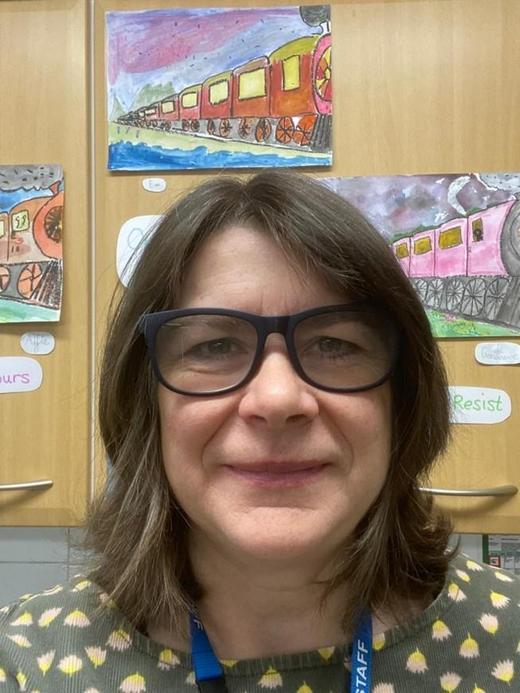 Mrs Michelle Robinson